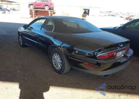 1997 Buick Riviera из США, поврежденный, VIN 1G4GD2216V4700993